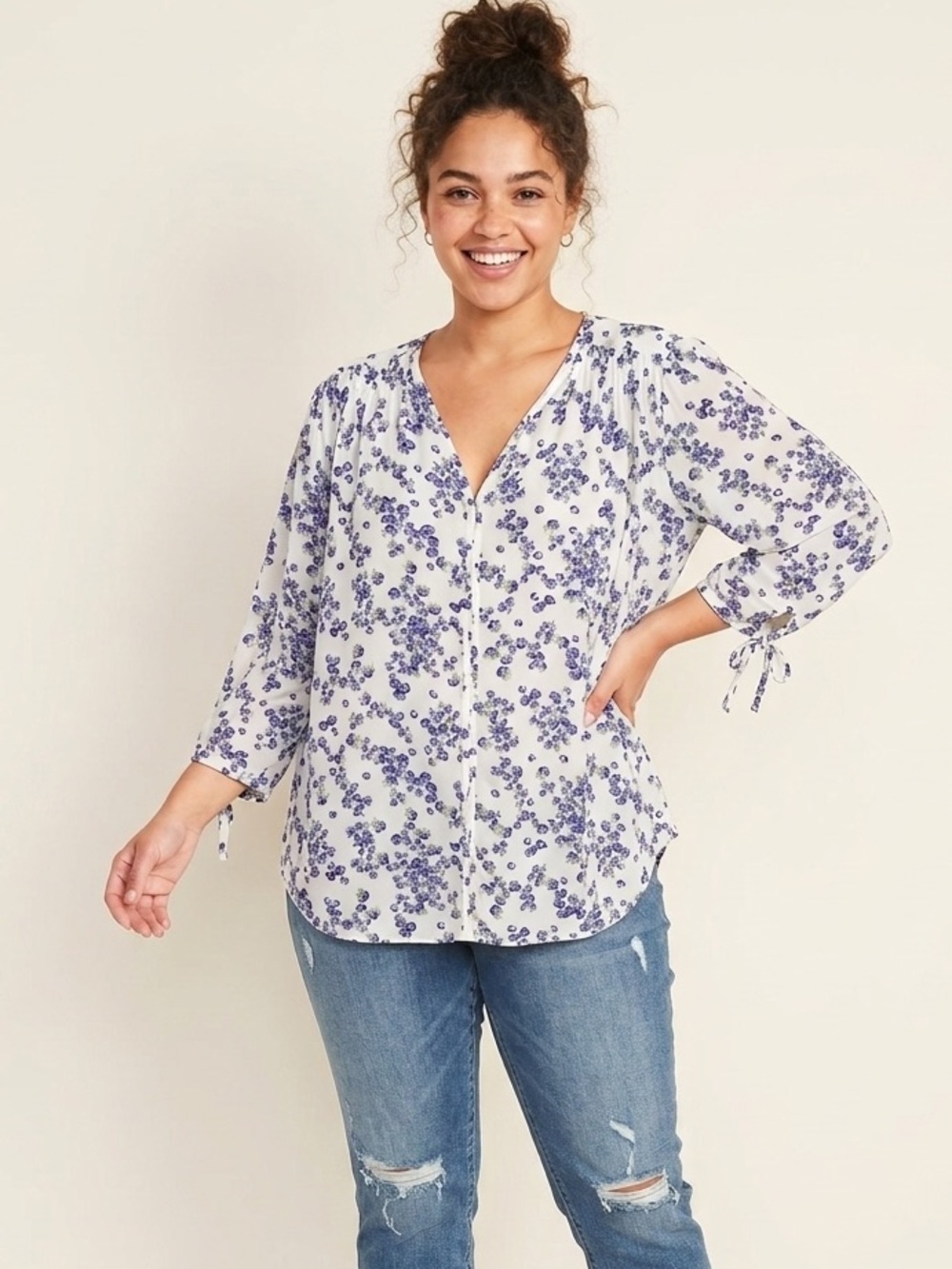 Monday Fun Violet Floral V-Neck Blouse 3X 3/4 Tie Sleeve Plus EUC
